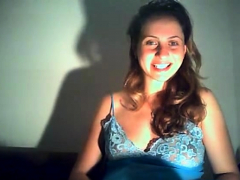 preggo-girl-in-webcam