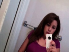 busty-teen-hottie-shows-her-big-tits-while-taking-selfie
