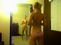 Dance! Teen Does A Mirror Dance On Webcam